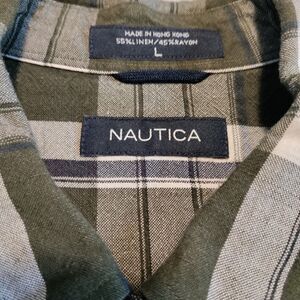 Men's Large Nautica Shirt Button Down Plaid Green And White
